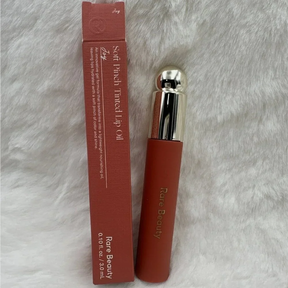 NWT Rare Beauty Soft Pinch Tinted Lip Oil in Joy (Muted Peach)